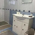 Διαμέρισμα Cosy With Rooftop Terrace *
